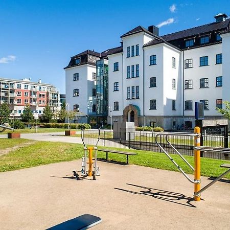 1-Roms Toppleilighet Pa Tangen/Bystranda Appartement Kristiansand Buitenkant foto