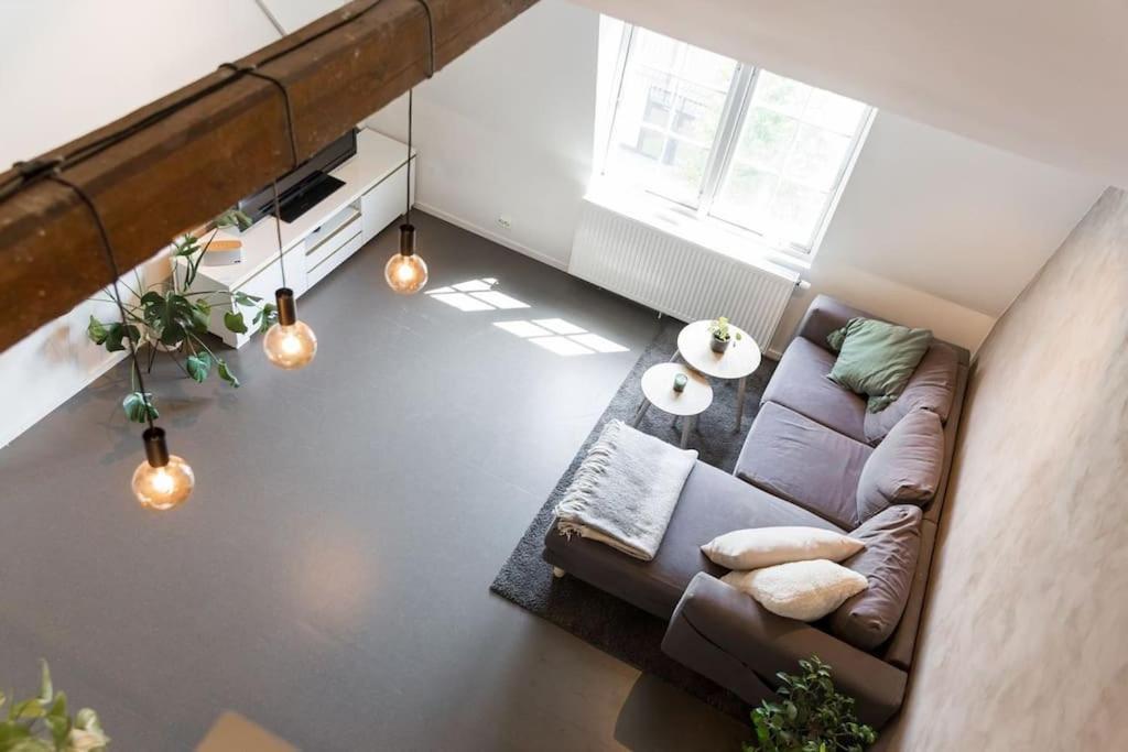 1-Roms Toppleilighet Pa Tangen/Bystranda Appartement Kristiansand Buitenkant foto
